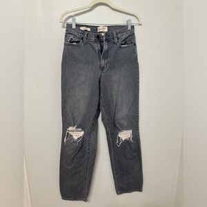 Universal Threads Black Jeans Vintage Straight Cut Size 26